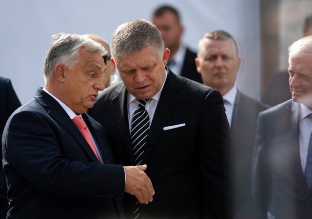 Maďarský premiér Viktor Orbán a slovenský premiér Robert Fico