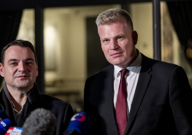 Filip Turek a Petr Macinka dorazili na Ukrajinu