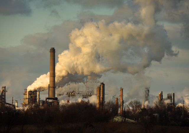 Evropa se pře o emisní povolenky