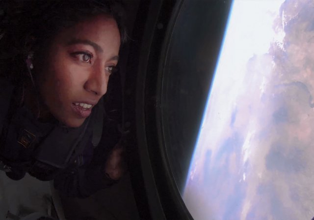 Virgin Galactic zahájí komerční lety do vesmíru