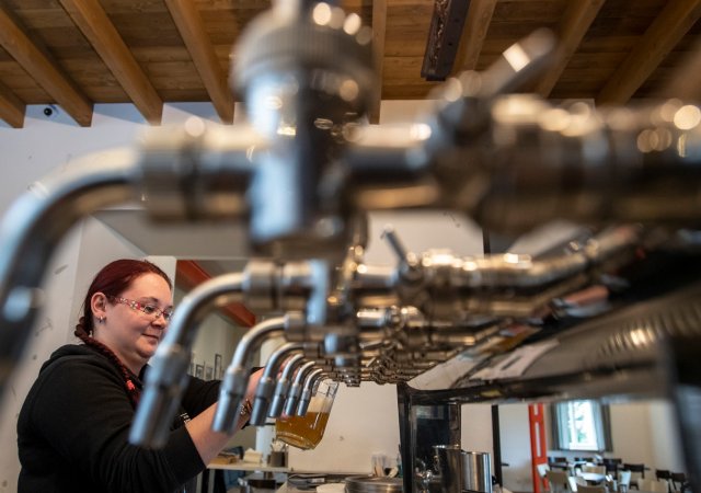 Řada výčepů vyšší DPH na čepované pivo neustojí