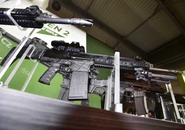 České pušky CZ BREN 2 se budou montovat přímo na Ukrajině