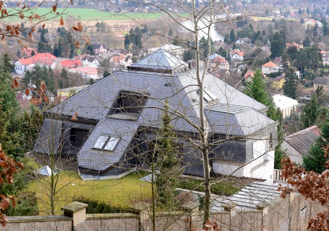 Krejčířova vila v Černošicích je opět na prodej