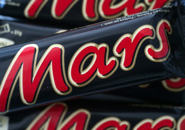 Výrobce tyčinek Mars kupuje za 534 milionů liber britskou čokoládovnu