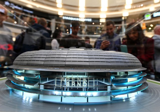Model multifunkční haly v Brně. Evropská komise v roce 2023 schválila veřejnou podporu ve výši 204 milionů eur. Dospěla k závěru, že pomoc je nezbytná, přiměřená a omezená na potřebné minimum