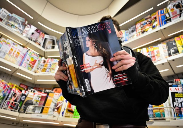 Syn Hugha Hefnera chce koupit značku Playboy