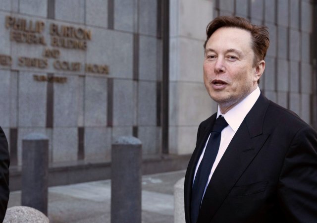 Musk podle nové biografie loni vypnul Starlink u Krymu, Ukrajinci nemohli útočit