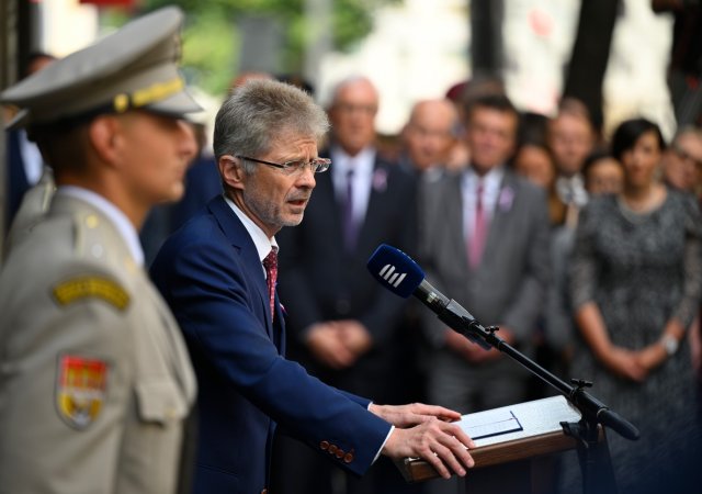 Vystrčil: Demokratické země měly reagovat na ruské kroky v Gruzii a na Ukrajině