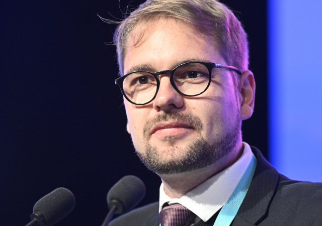 V čele TOP 09 vystřídal Pekarovou Adamovou podle očekávání Matěj Ondřej Havel