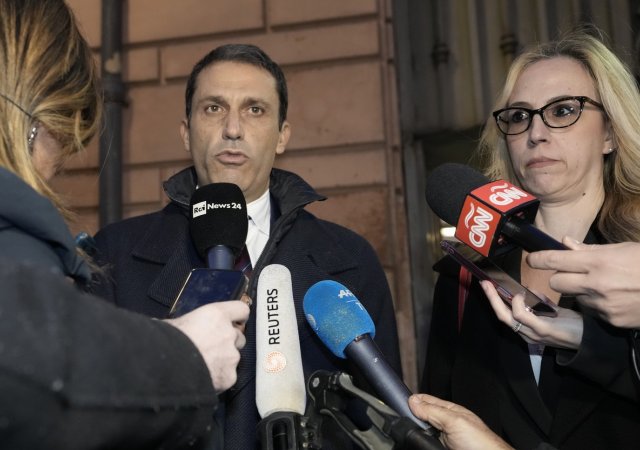 Kardinál Angelo Becciu