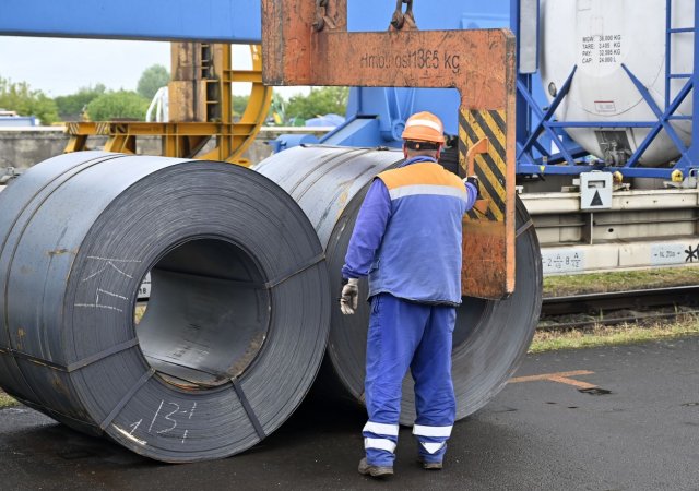 Česko loni dovezlo historicky rekordní množství oceli z Ruska
