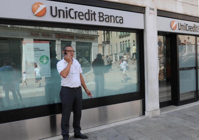 Ruský soud nařídil zabavit majetek italské banky UniCredit za 463 milionů eur