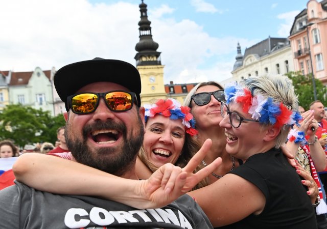 Češi porazili Švédsko a jdou do finále