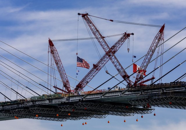 Trump pohrozil Kanadě, že nepovolí otevřít nový most mezi oběma státy