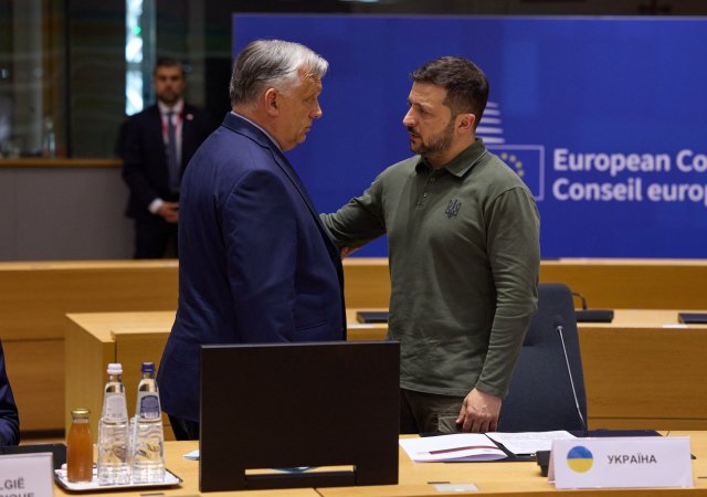 Maďarský premiér Viktor Orbán a ukrajinský prezident Volodymyr Zelenský