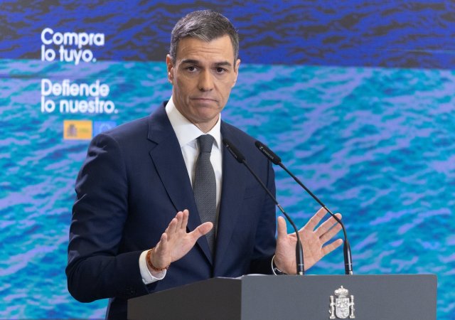 Španělský premiér Pedro Sánchez je nyní Trumpovým evropským nepřítelem číslo jedna.