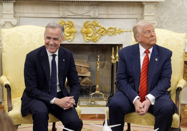 Kanadský premiér Mark Carney a americký prezident Donald Trump