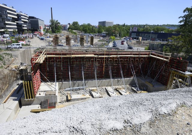 TSK zastaví přestavbu Libeňského mostu, připraví nový projekt