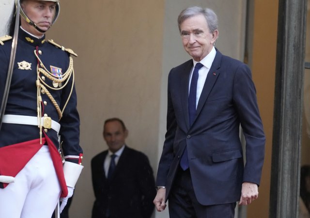 Zakladatel a CEO LVMH Bernard Arnault