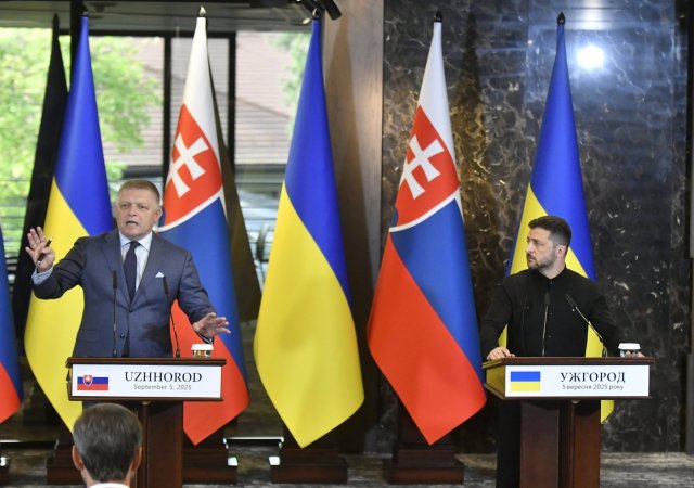 Robert Fico a Volodymyr Zelenskyj