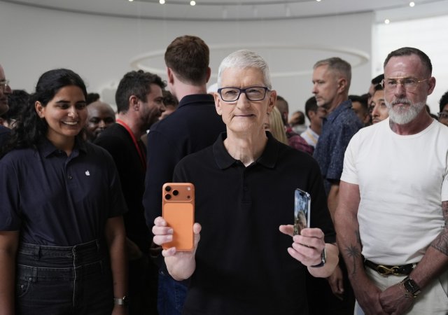 Tim Cook