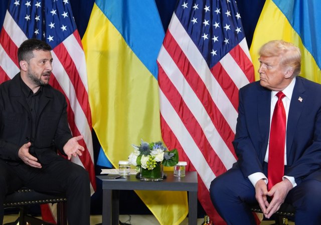 Ukrajinský prezident Volodymyr Zelenskyj a americký prezident Donald Trump