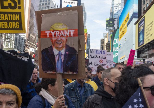 Protesty proti Trumpovi