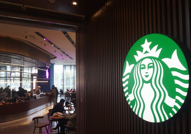 Starbucks prodá většinu v čínské divizi firmě Boyu Capital