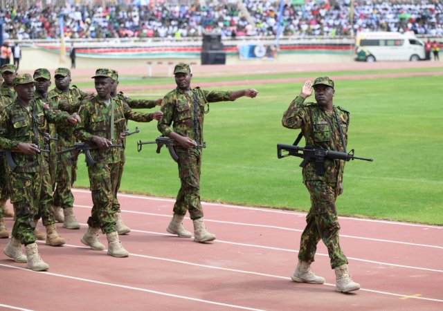 Vojáci v Keni