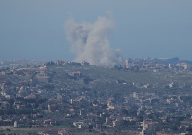 Izraelská letadla zaútočila na cíle Íránu a Libanonu