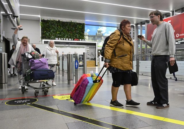 Češi se vracejí z ohroženého regionu