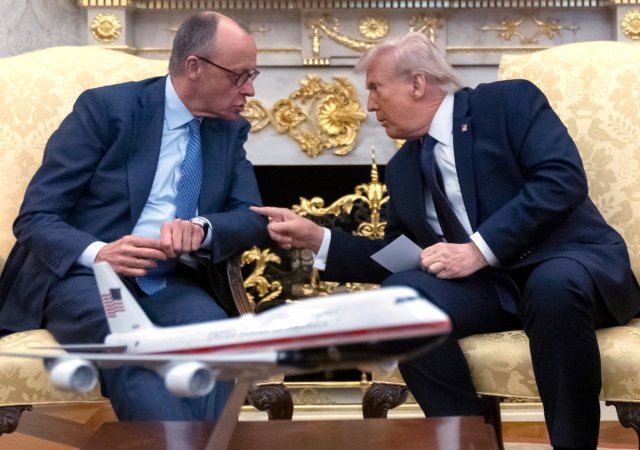 Spor mezi Trumpem a Merzem sílí. USA zvažují stažení vojáků z Německa