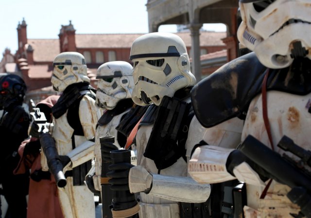 Filmový průmysl akcionářům nabízí několik příležitostí