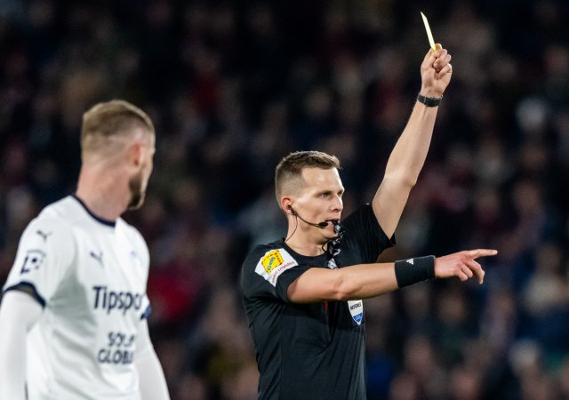 Etická komise Fotbalové asociace ČR zahájila v souvislosti s vyšetřováním korupce v českém fotbale 47 řízení. Mimo jiné i s rozhodčím Janem Všetečkou (na snímku)