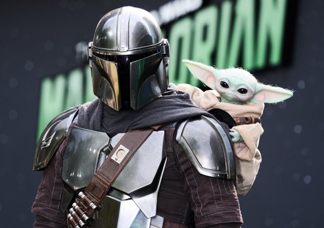 Snímek The Mandalorian and Grogu utržil v USA a Kanadě 102 milionů dolarů (2,1 miliardy korun) a stal se nejvýdělečnějším filmem víkendu