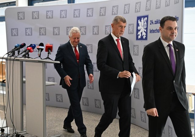 Jaromír Zůna, Andrej Babiš, Petr Macinka