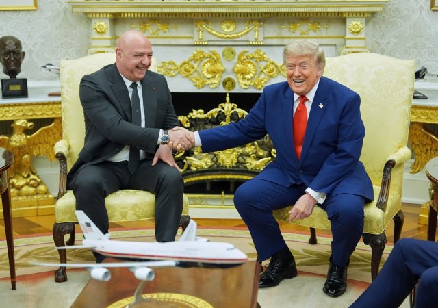 Trump chce pomoct Libanonu. Nevyloučil ani rozhovor s Hizballáhem
