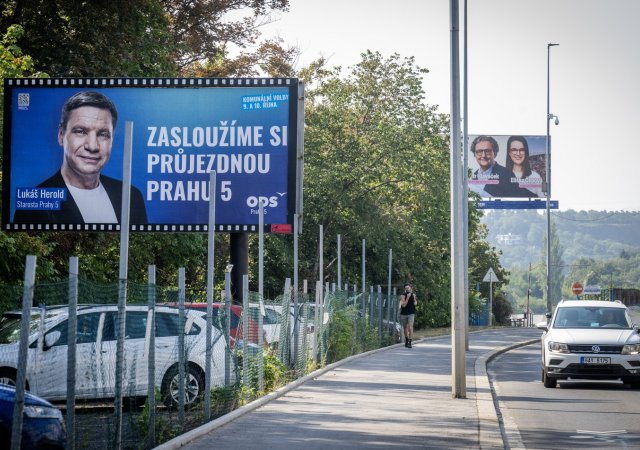 Volby jsou již za dva měsíce. Oč se hraje a co se vyplatí sledovat v kampani