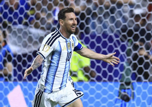 Argentinský fotbalista Leo Messi ukončil reprezentační kariéru