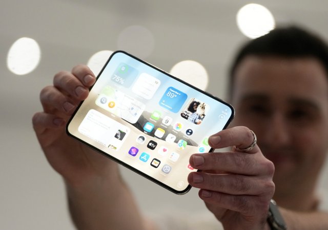 iPhone Duo