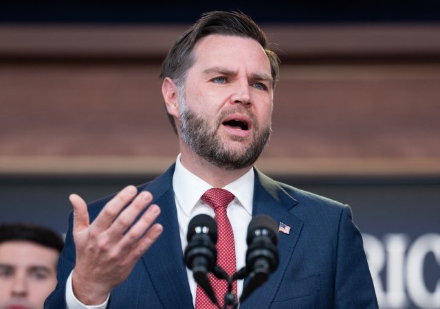 „Přestaňte okrádat Američany.“ Trumpova vláda tvrdě udeřila na Microsoft