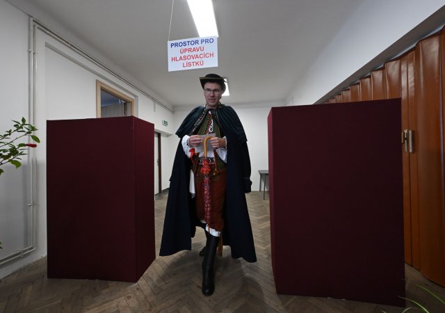 Voliči odvolili, politici se domluví. Tři příběhy komunálních voleb z Moravy