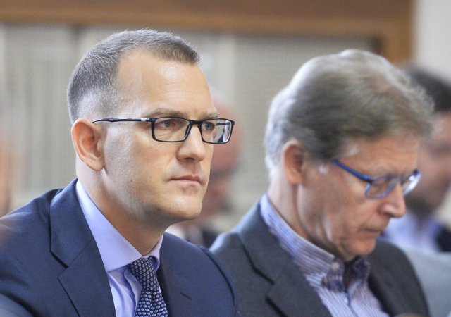 Miliardář Daniel Křetínský chce získat kontrolu nad francouzským maloobchodním řetězcem Casino