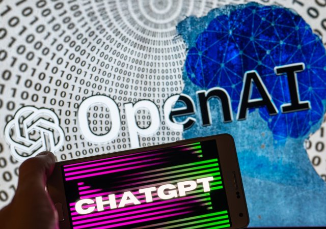 Máte účet u ChatGPT? Pozor na hackery, kradou profily stále více