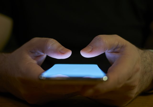 Počet aktivních uživatelů sociálních sítí loni překročil pět miliard