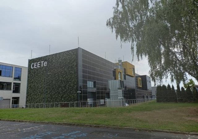 Centrum energetických a environmentálních technologií (CEET) je vysokoškolským ústavem VŠB - Technické univerzity Ostrava, který vznikl 1. ledna 2021 sloučením čtyř univerzitních výzkumných ústavů.