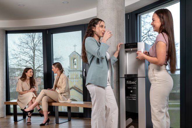​​Mikroplasty a věčné chemikálie. Česko-německý startup hledá cestu k čistší vodě