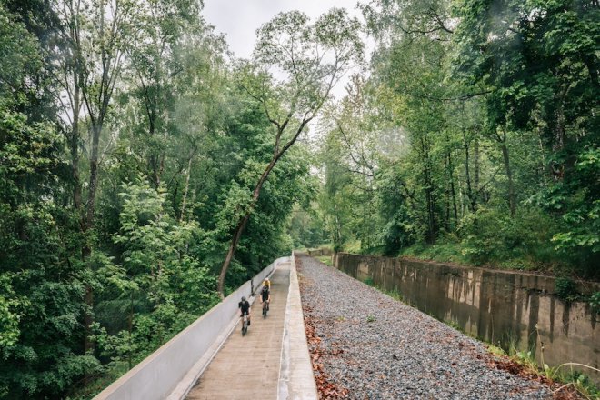 5,5 kilometru dlouhý úsek Vltavské cyklostezky nyní propojuje Loučovice s Vyšším Brodem.