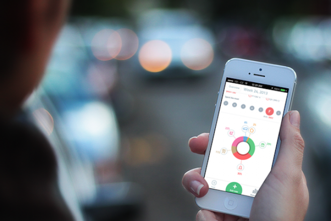 V mobilním telefonu máme dnes nejlepší analytické nástroje pro rodinné finance v historii