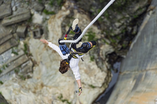 Bungee jumping, ilustrační foto